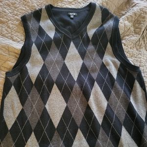 Men's Sweater Vest Large, Apt 9